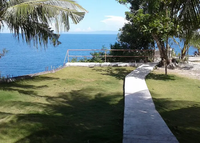 Cliff Guest With Epic Bed & Breakfast