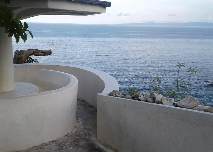 Bed & Breakfast Cliff Guest With Epic 5*
